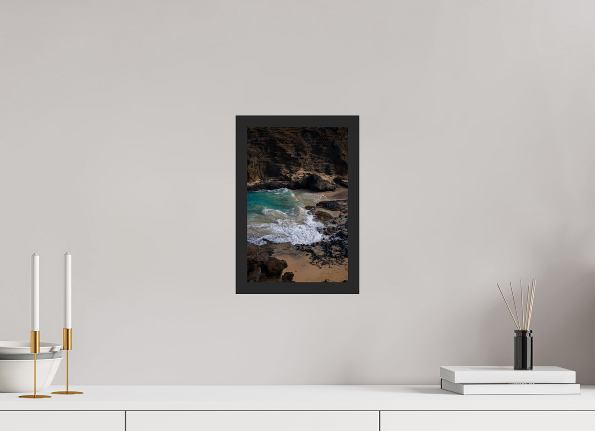 8 x 12″, Portrait Gallery Frame Matte Black Pacific Beauty